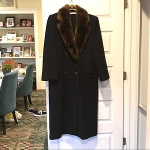 Perry Ellis Fur Collared Coat size 8